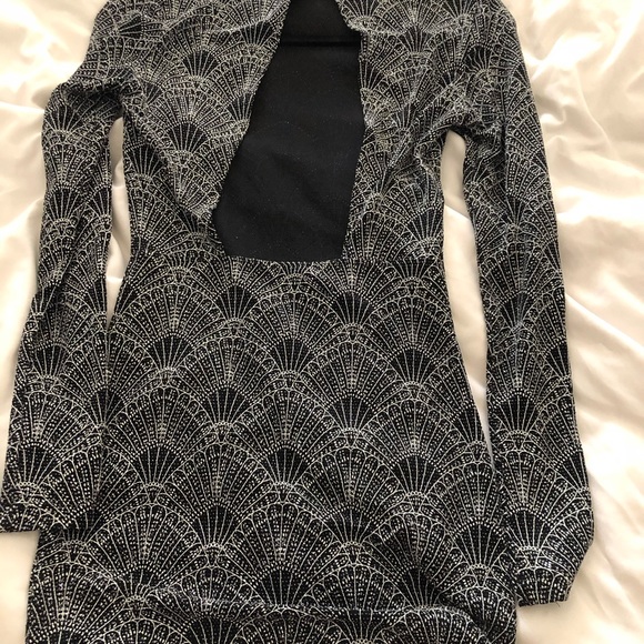 Dress - Picture 2 of 3